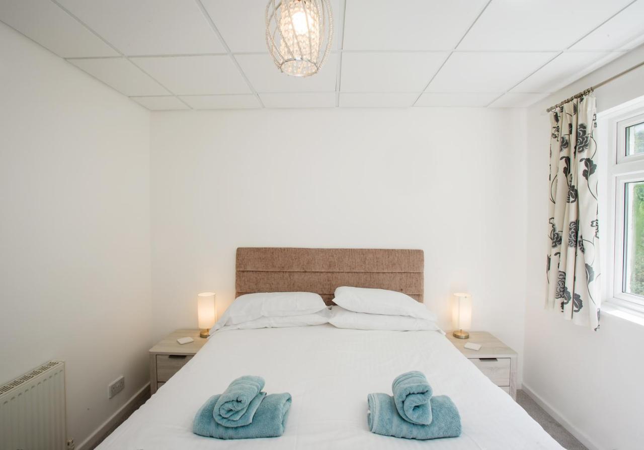 Harbour Apartment At 6 Dolphin Court With Parking Brixham Ngoại thất bức ảnh